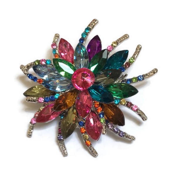 Jewelry - 🔥💲3/15. Lg Multi Colored Rhinestone Brooch
